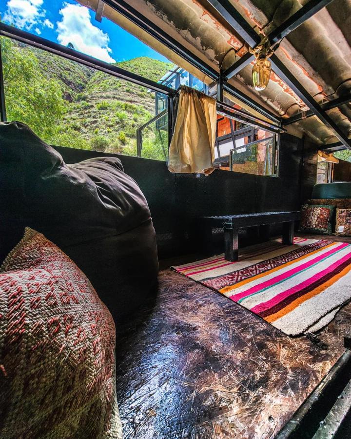 Hostal Wolf Totem Steam Punk